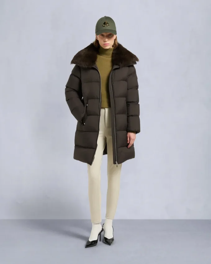Belle Dune lång shearling-trim pufferjacka