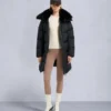 Belle Dune lång shearling-trim pufferjacka