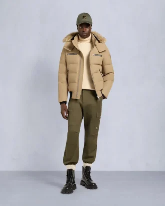 Bomberjacka med shearlingkant