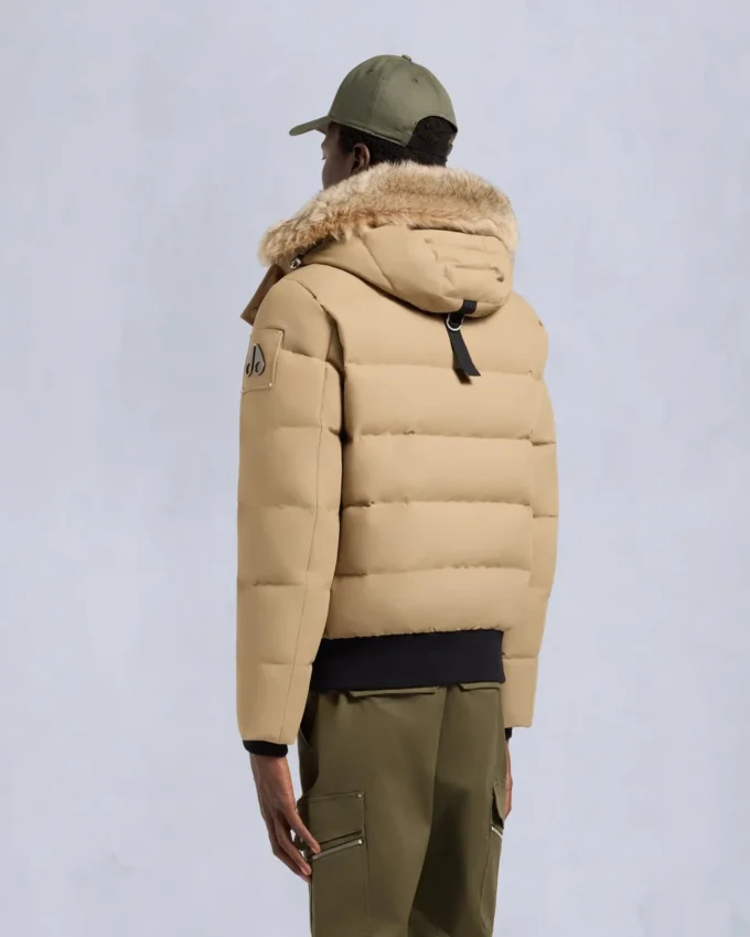 Bomberjacka med shearlingkant