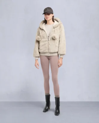 Mealy vändbar kanin